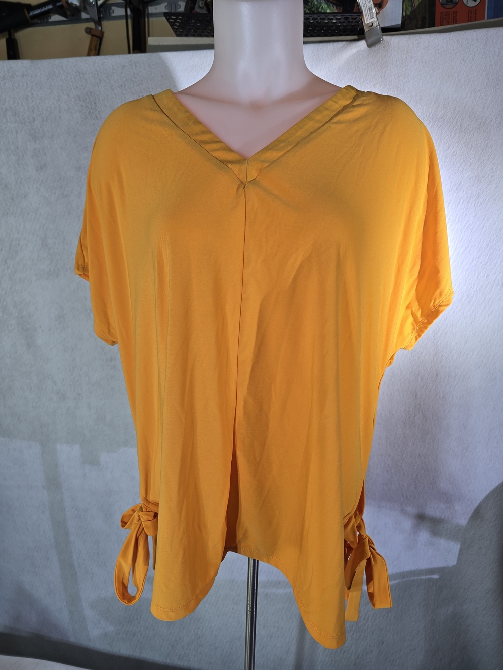 Antthony Golden Yellow V-Neck Short Sleeve Tunic with Side Ties Size M